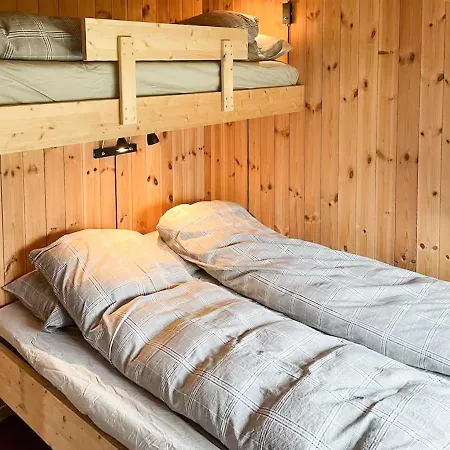 Modernized Log At Ljosheim Casa de Férias